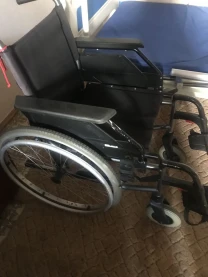 Продам инвалидную коляску.