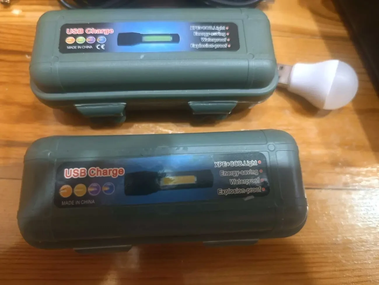 ФОНАРИК с встроенным аккумулятором + USB 4