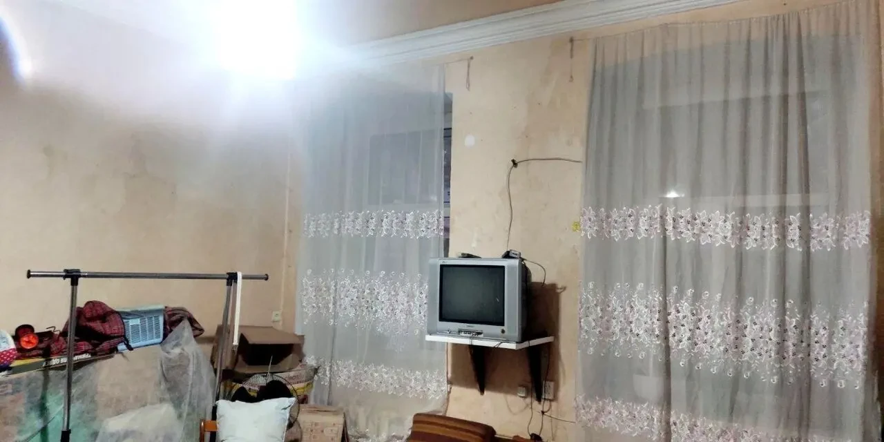 Сдам 1- ком. Скворцова / Бреуса. Цена с учетом ком. услуг. 2