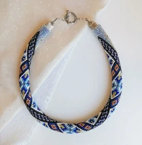 Прикраса із бісеру кольє-джгут Первозданність