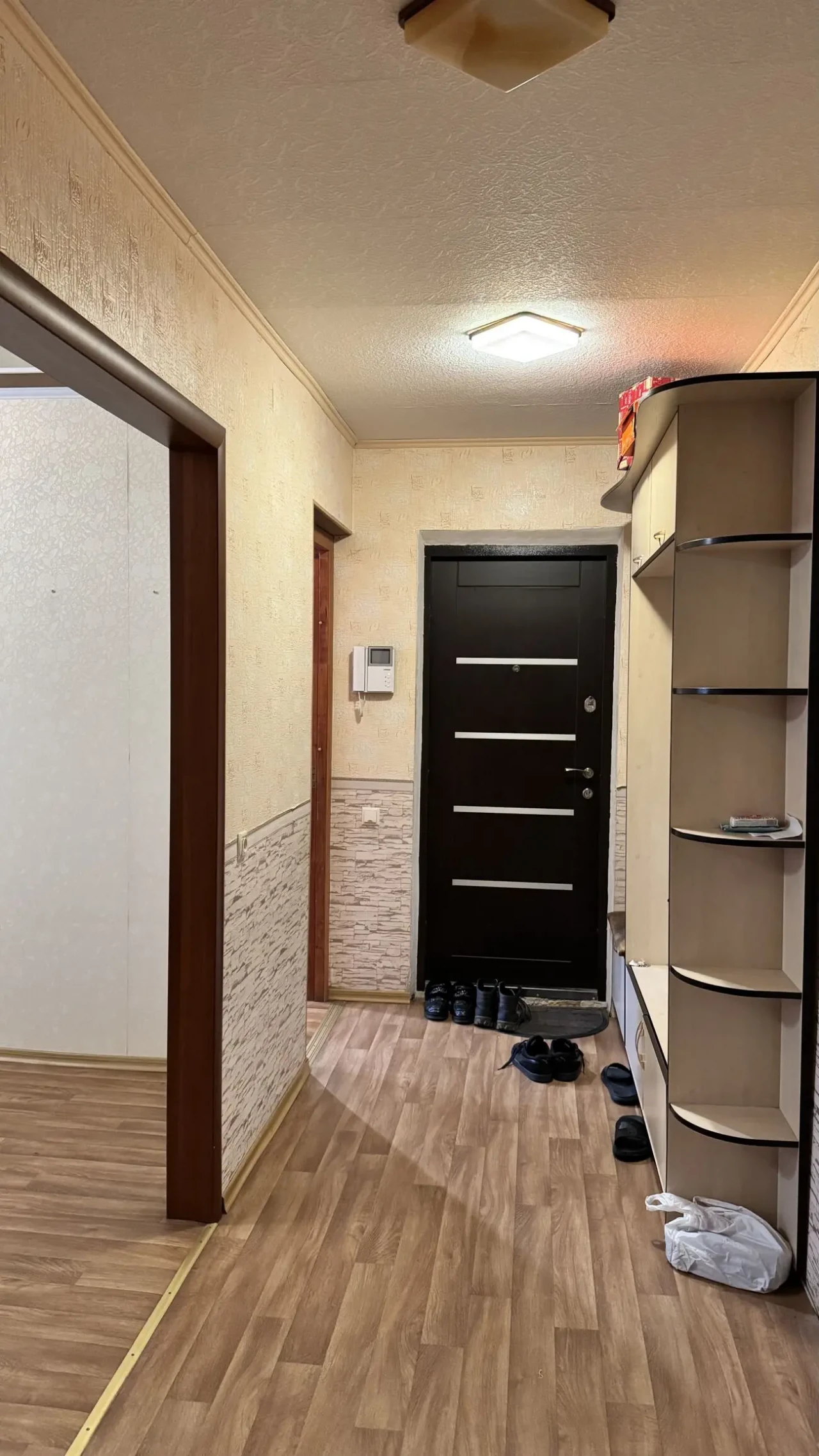 Продам 3 к.кв в Чугуеве (автономное отопление) 9