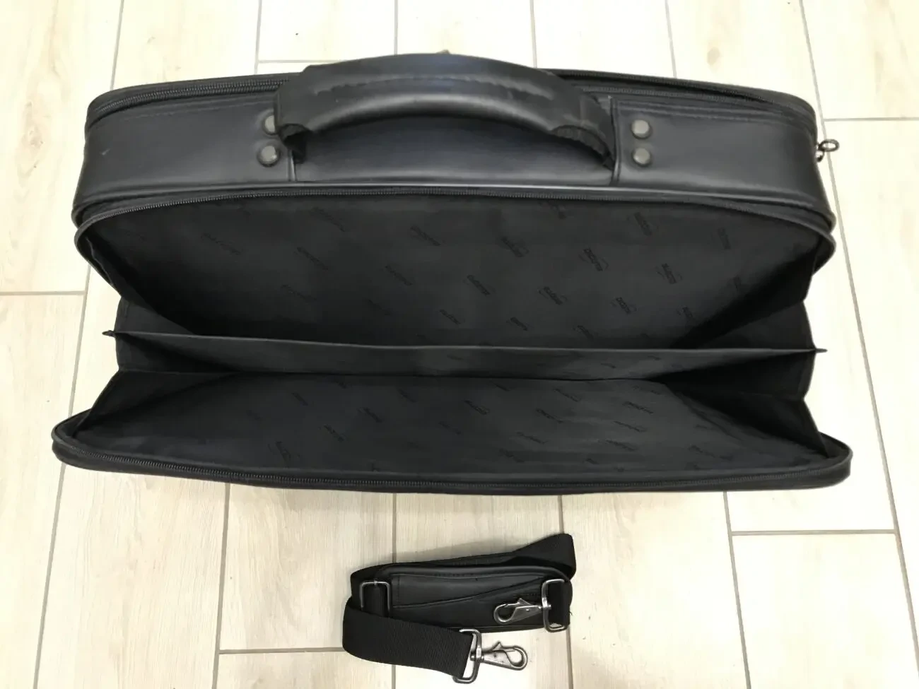 Сумка для ноутбука DICOTA, нова 7