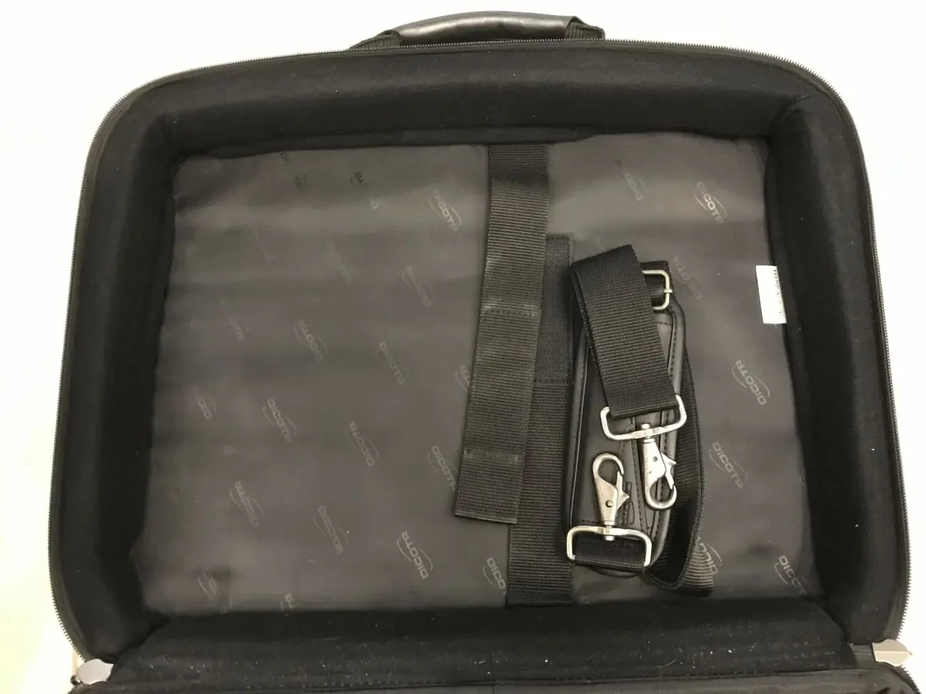 Сумка для ноутбука DICOTA, нова 4