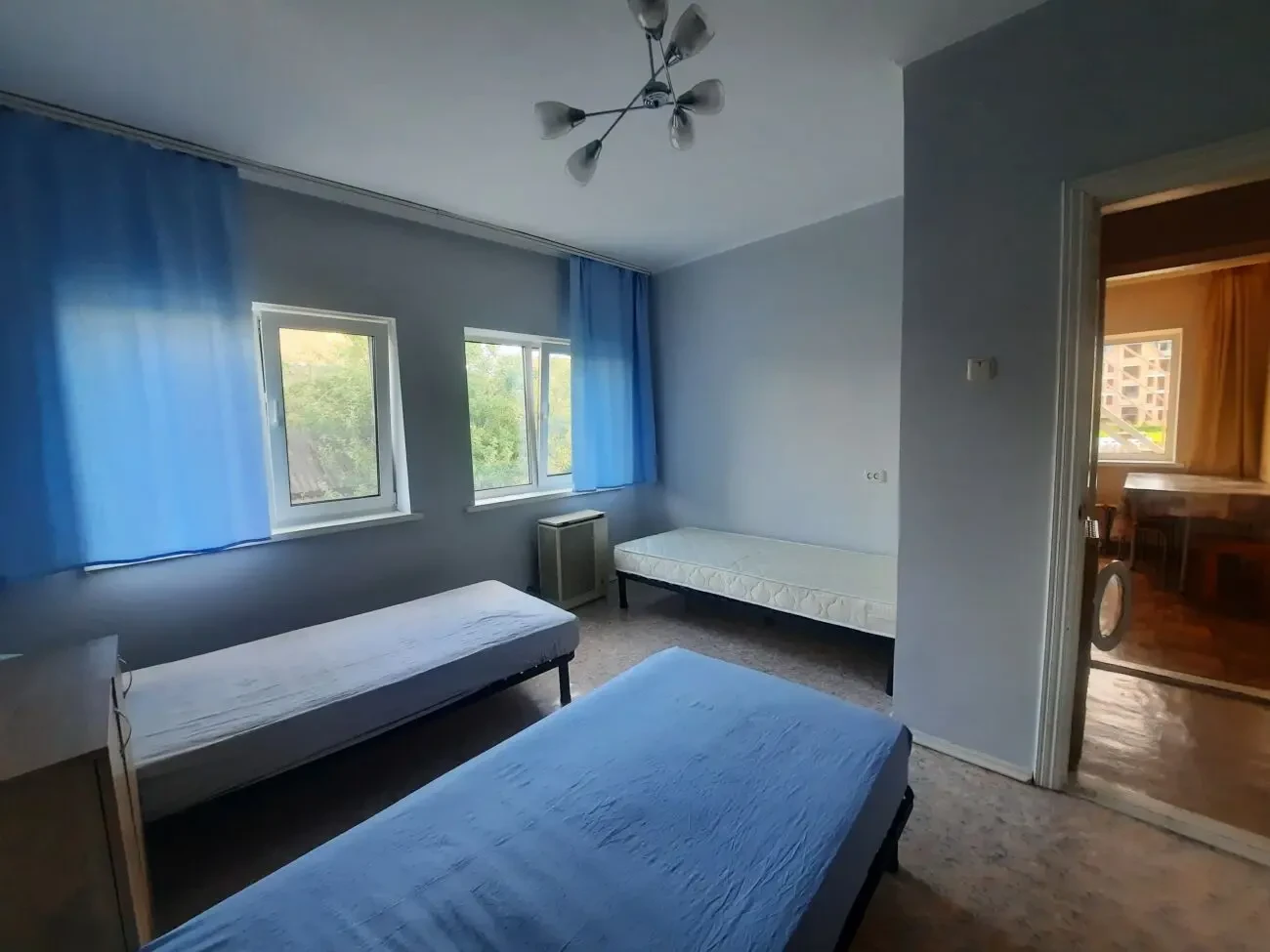 СДАМ пів будинку (повноцінну окрему двокімнатну квартиру) в с. Зазим'я