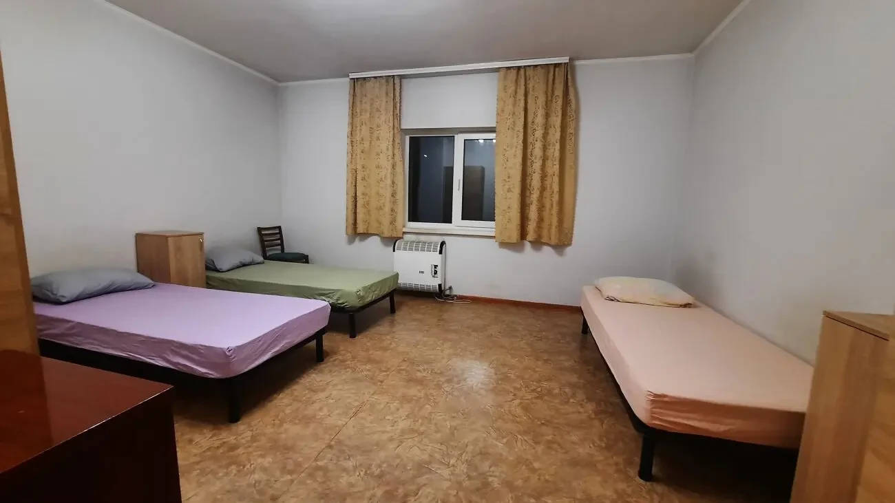 СДАМ пів будинку (повноцінну окрему двокімнатну квартиру) в с. Зазим'я 5