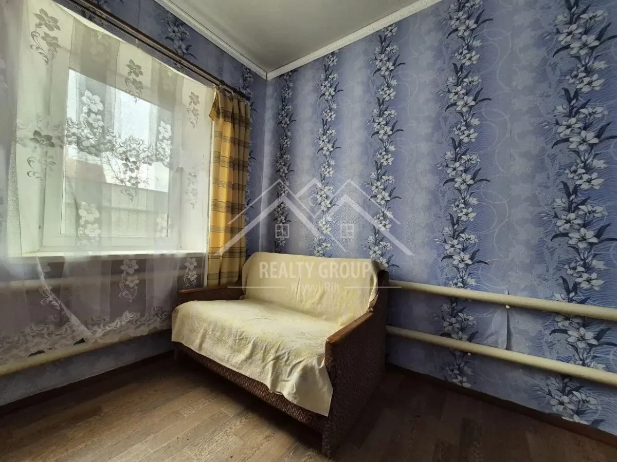 Продаж 1/2 будинку в ЦГ районі 8