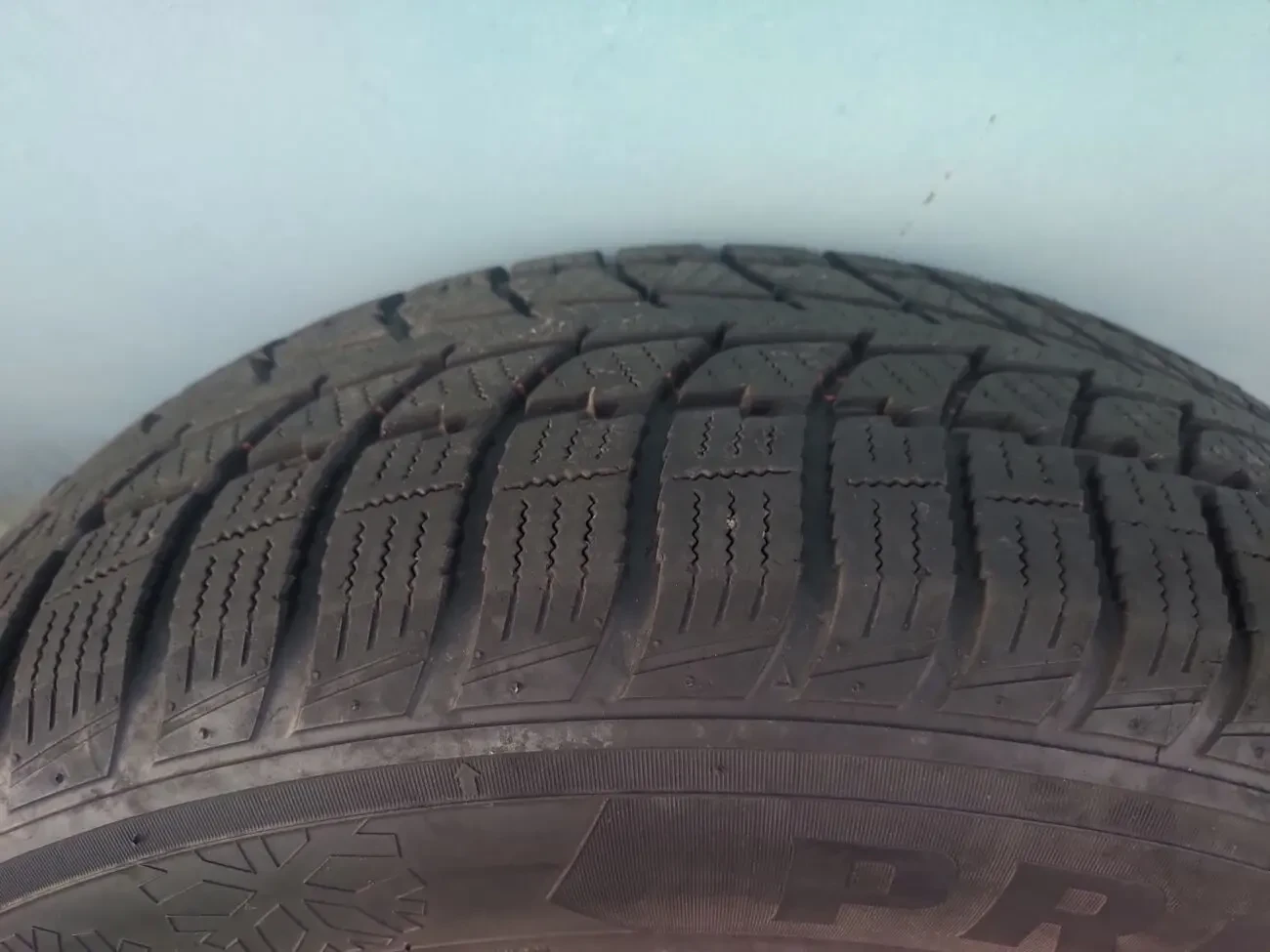 Комплект зимових автошин 6