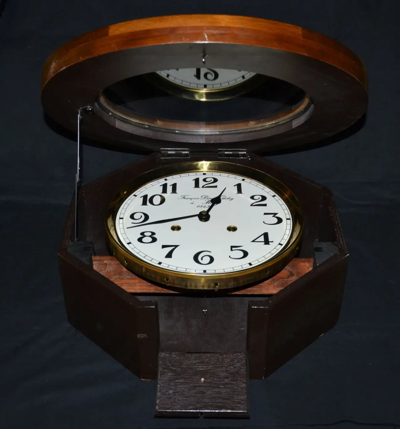 Настенные кабинетные часы ODO 3