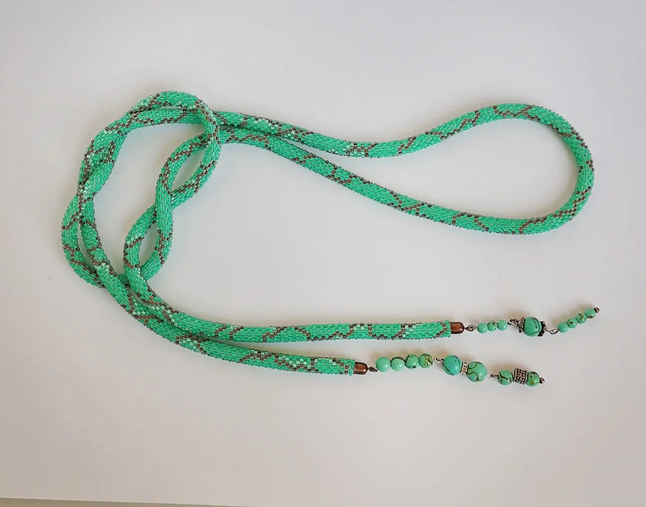 Прикраса із бісеру джгут- ларіат Бірюзовий шарм 9