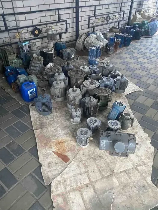 Продам запчасти на тельфера Болгарские и Барнаульские разные 3