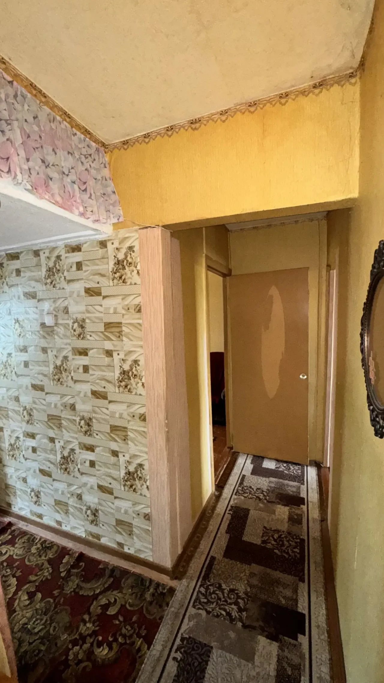 Продам 2 к.кв в Чугуеве , 3 этаж 6