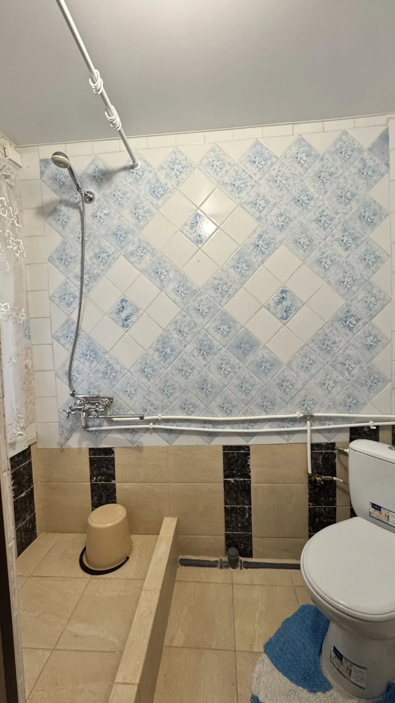 продам пол дома в Чугуеве 8