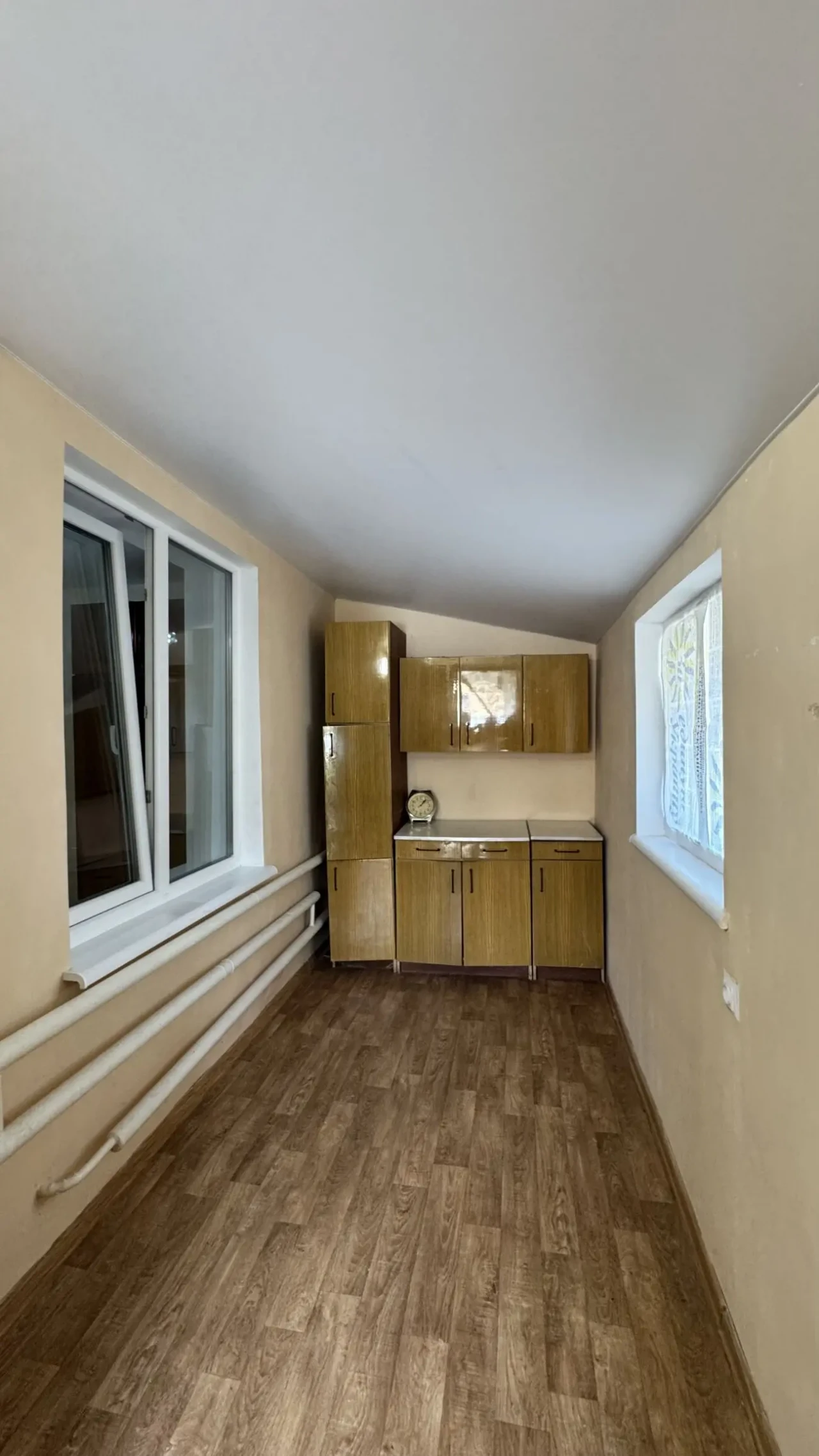 продам пол дома в Чугуеве 10