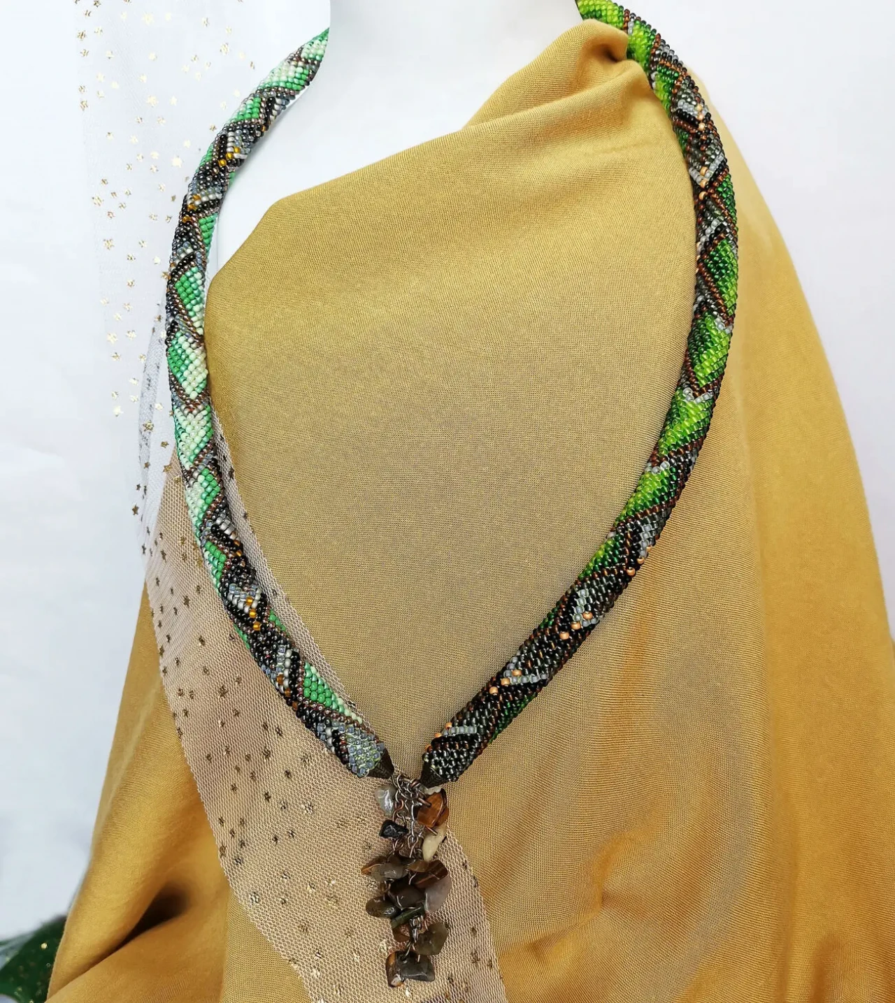 Прикраса із бісеру кольє-джгут Лісова казка 3