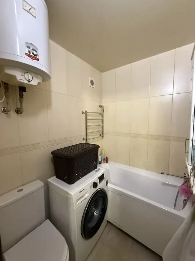 продам 3к.квартиру на Харківських дивізій 4