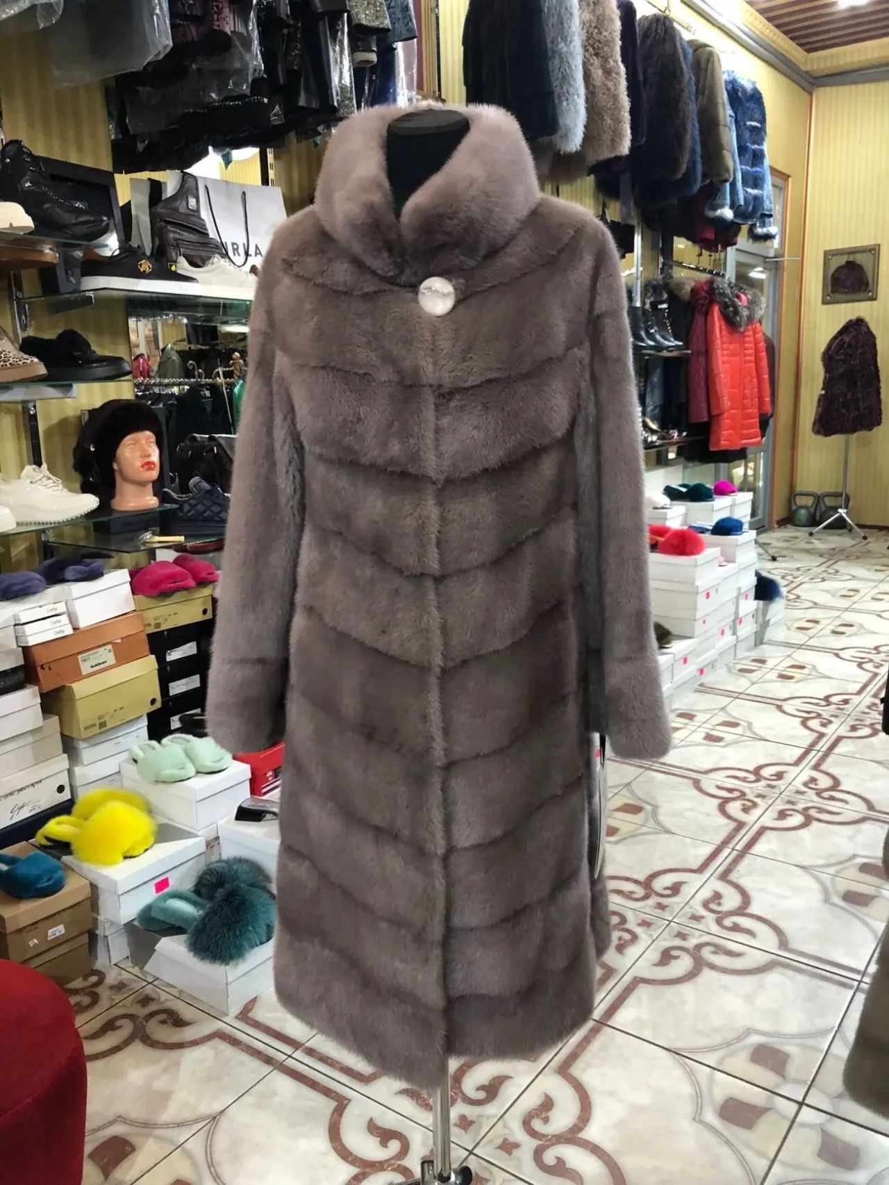 Шуби Blackglama,норкові,довгі,максі 6