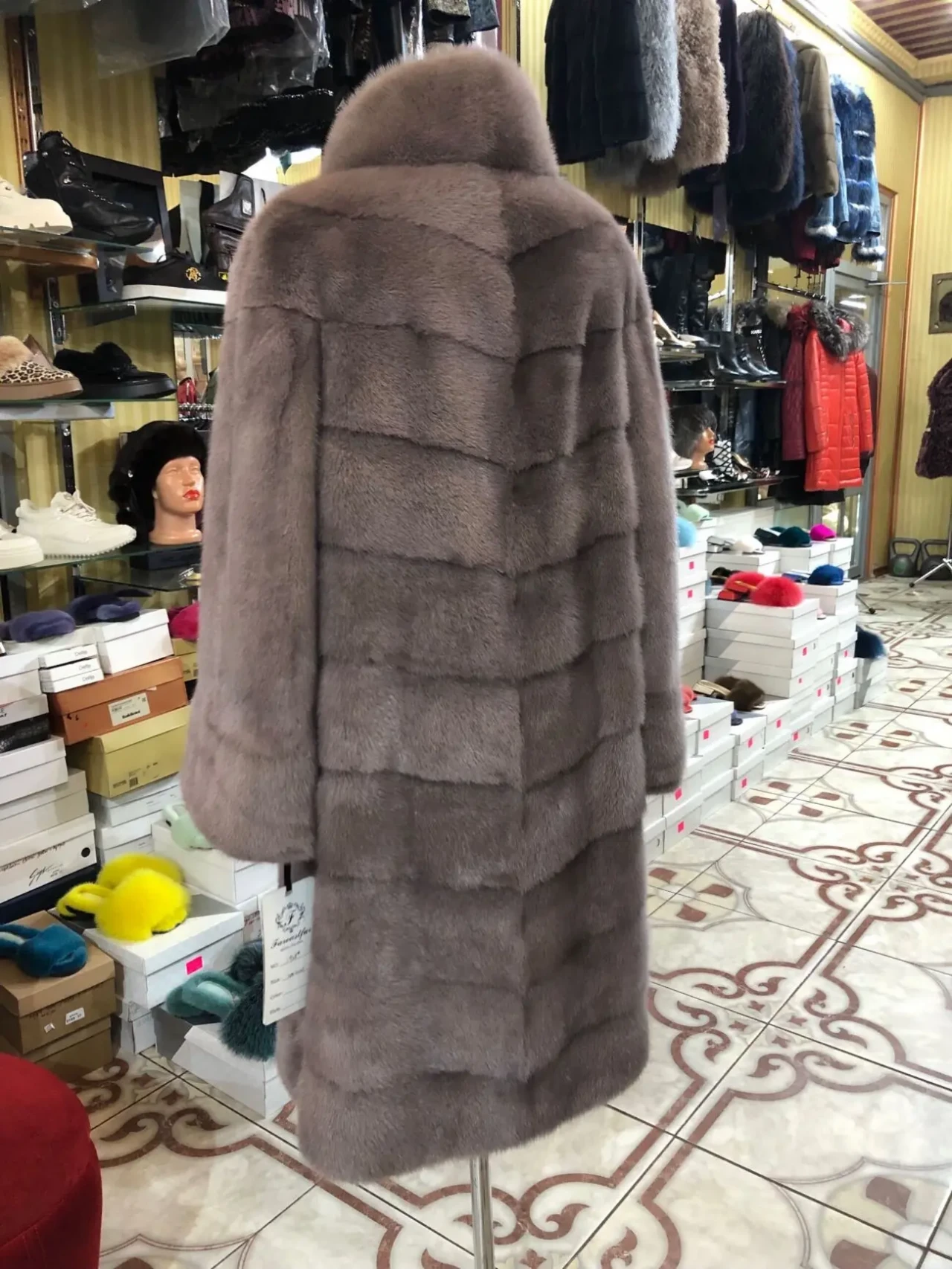 Шуби Blackglama,норкові,довгі,максі 5