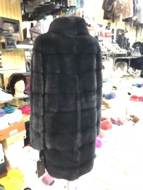 Довгі норкові шуби греція