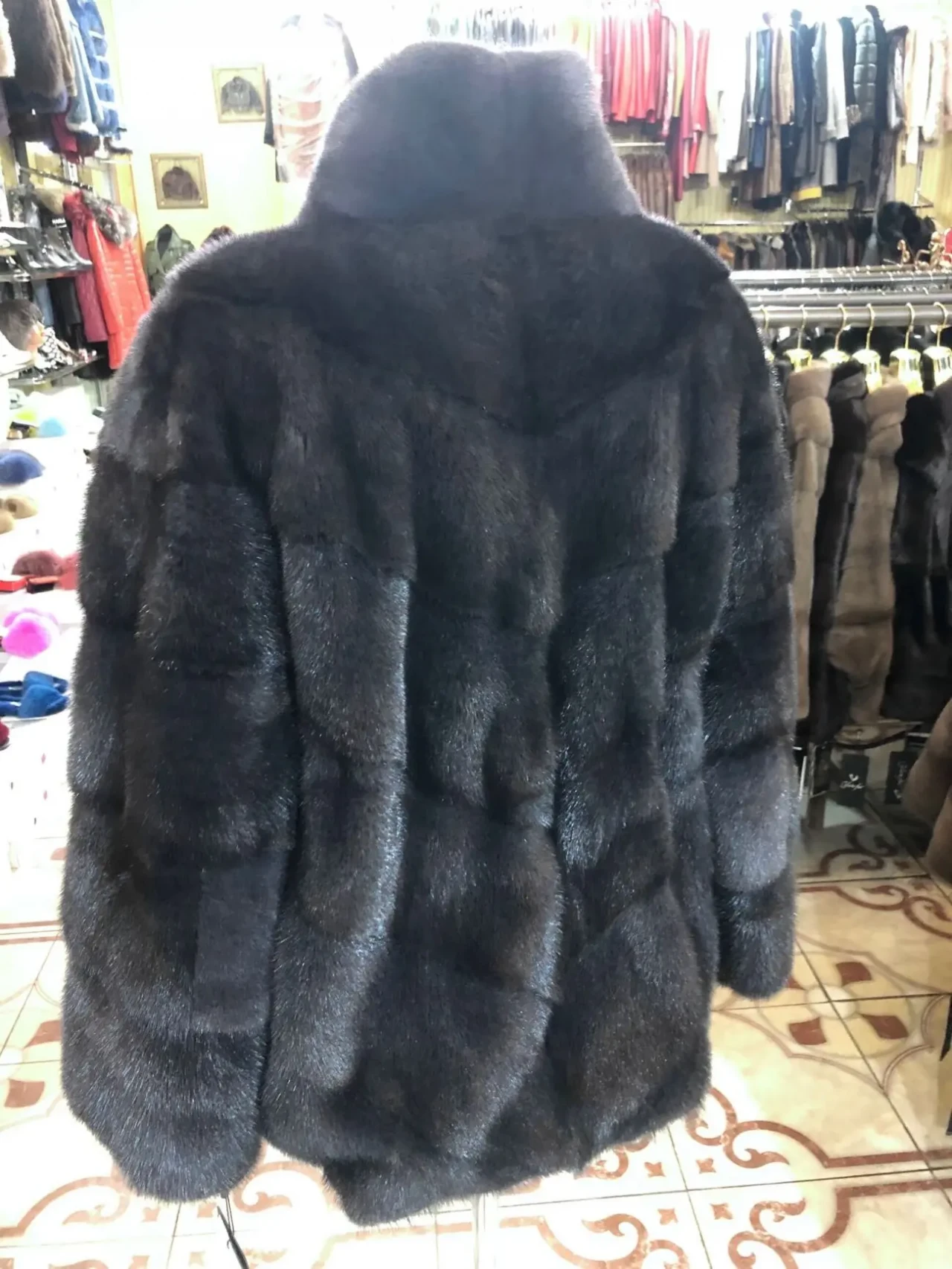 Норкові шуби автоледі,з поясом 7