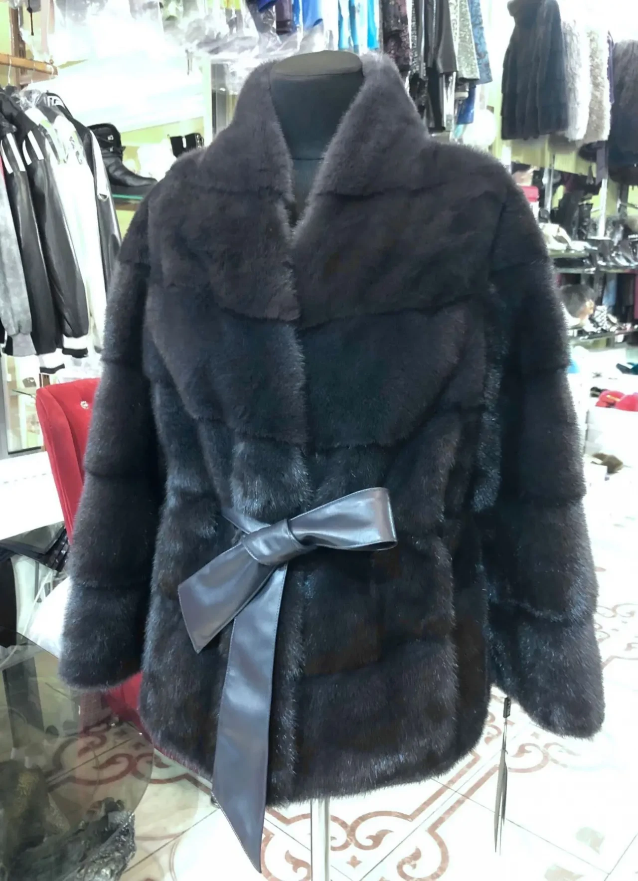 Норкові шуби автоледі,з поясом 6