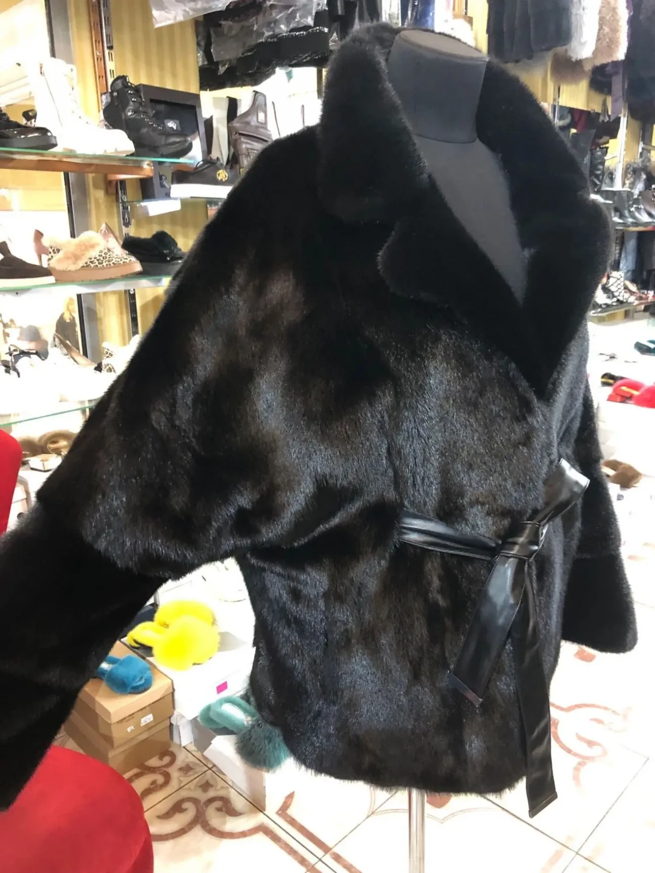 Норкові шуби автоледі,з поясом 4