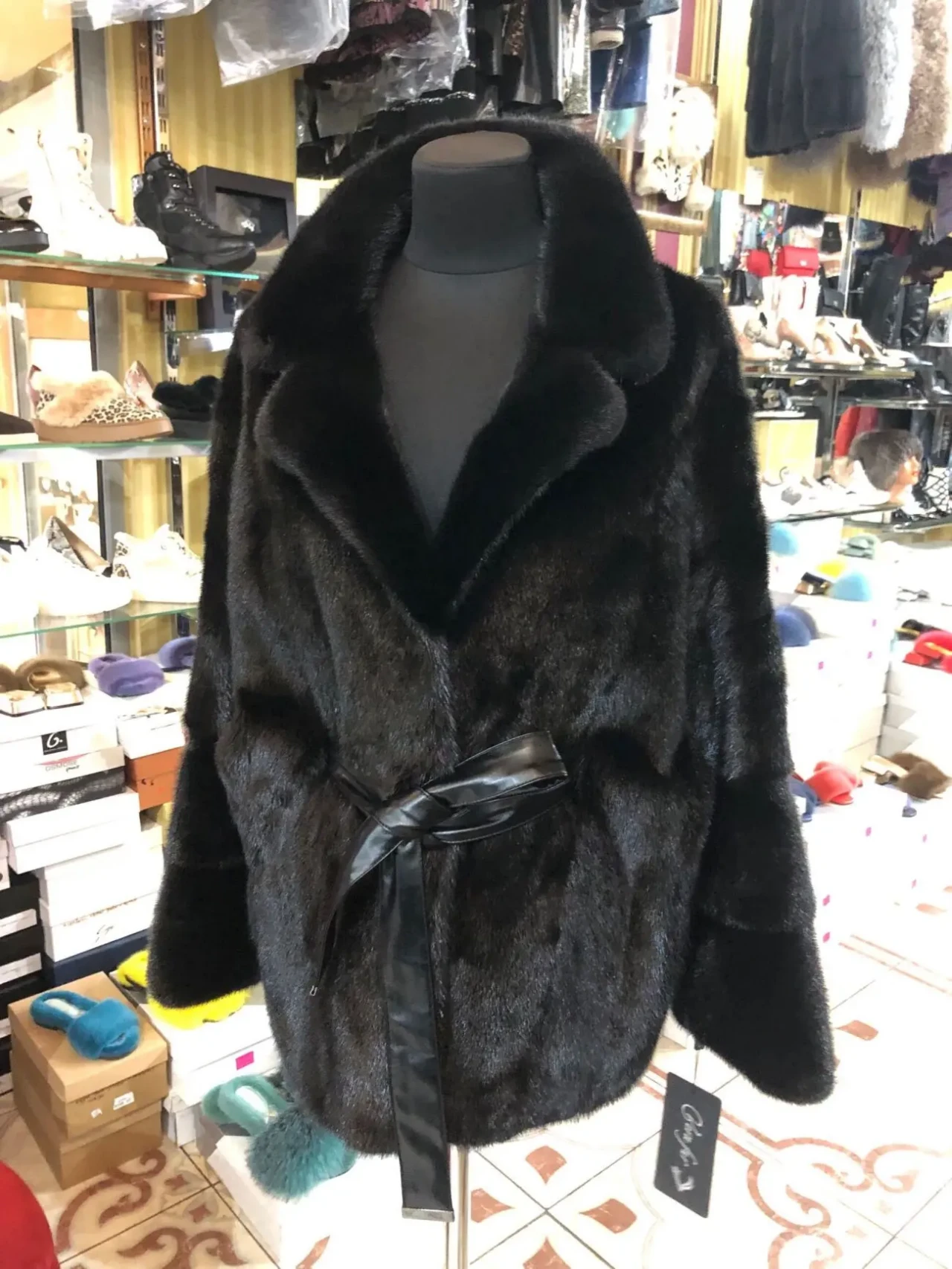 Норкові шуби автоледі,з поясом 2