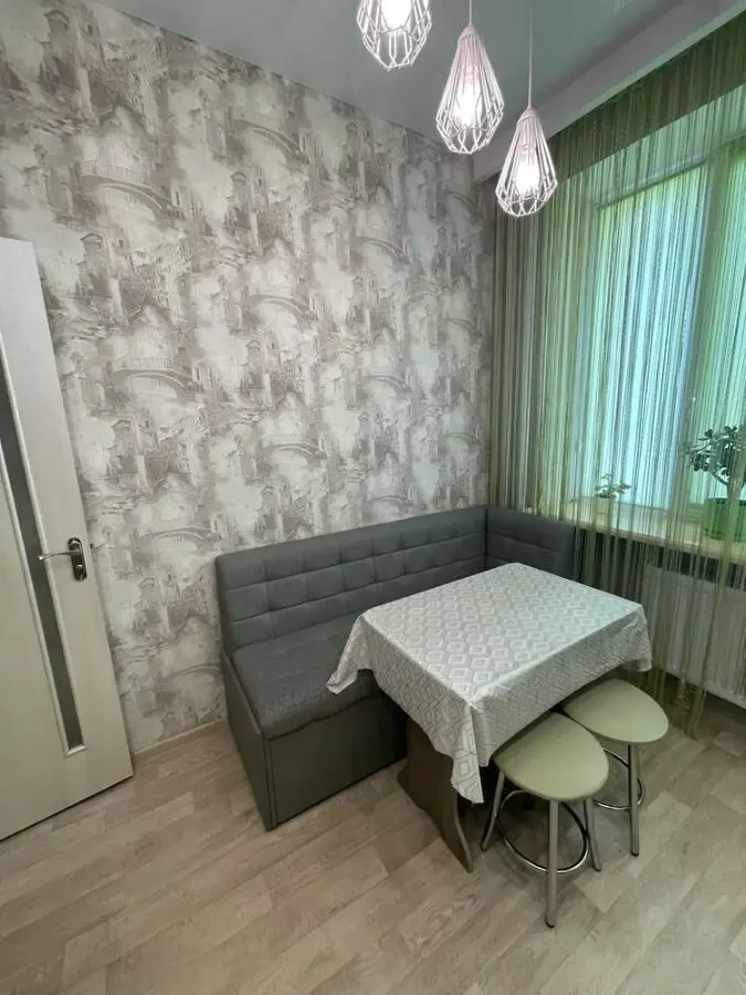 продам 1к.квартиру 4