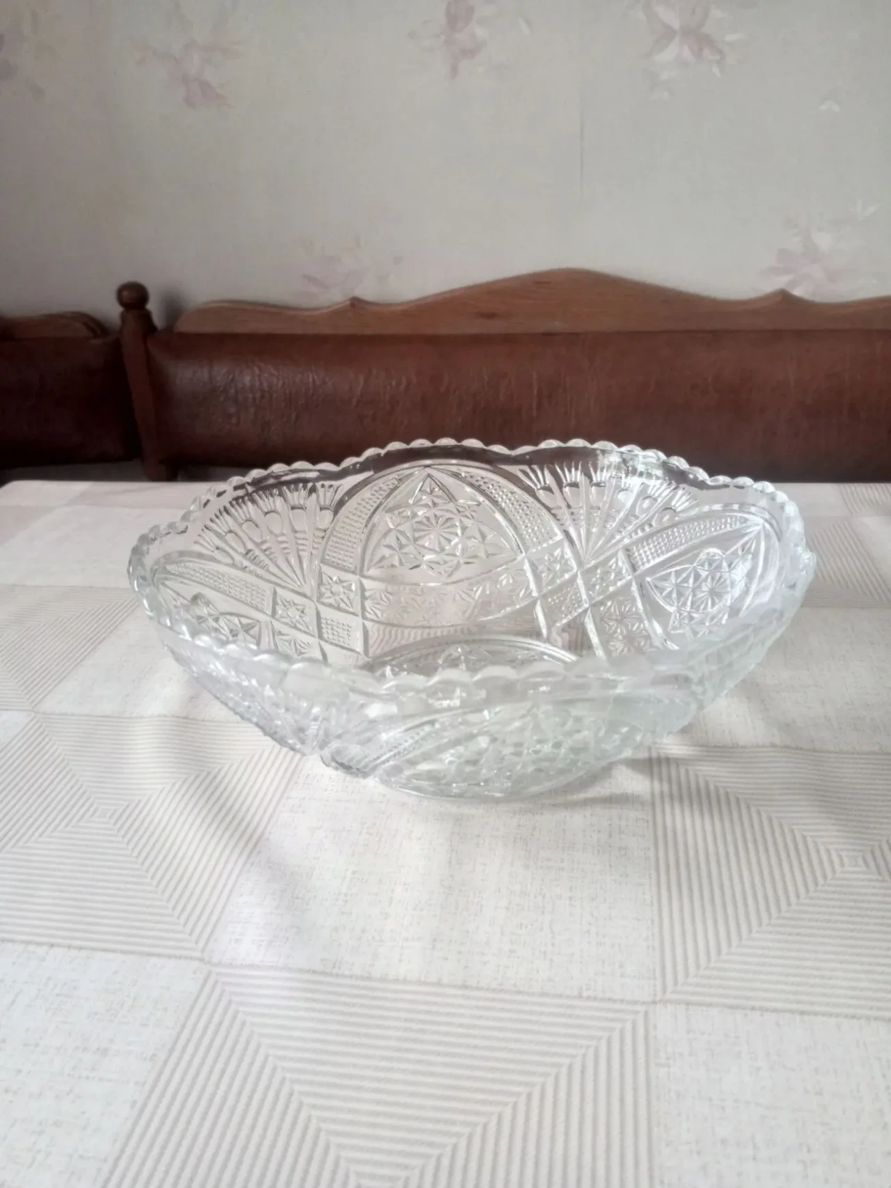 Хрустальная ваза для фруктов, конфет. Чехия, Германия