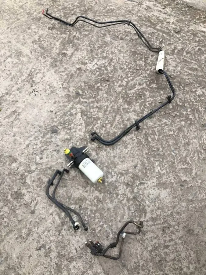 Корпус паливного фільтра Форд Транзит 4