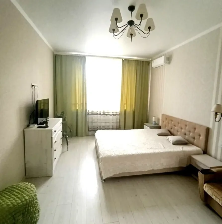 Сдам 1- ком. ЖК Мандарин. Канатная. 5 этаж.