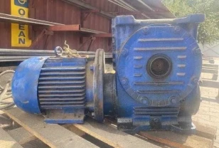 Мотор редуктор МЦЧ-160-63 б/у в хорошем состоянии