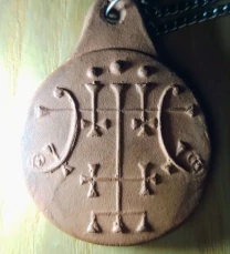 Подвеска глина кулон оберег языческая символика, на цепочке металл