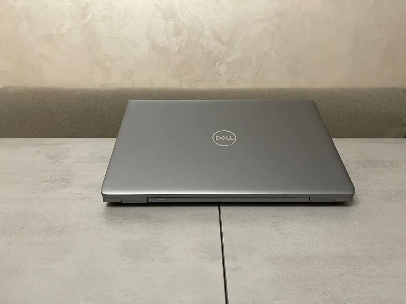 Ноутбук Dell Latitude 5550, 15,6 FHD IPS, i5-125U, 16GB DDR5, 256GB 7