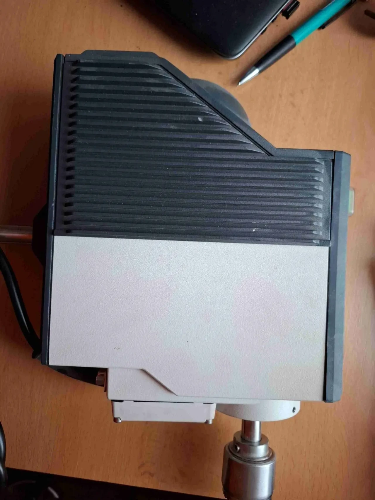 Верхнєпривідна лабораторна мішалка Heidolph RZR 2102 control 4