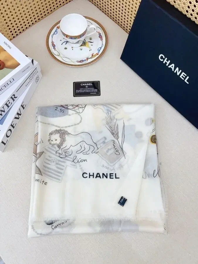 Хустинка Chanell 8