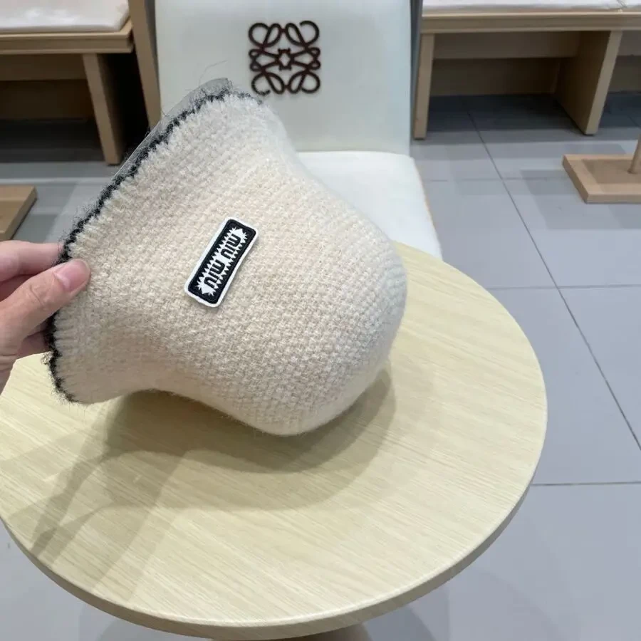 Шапка Miu Miu 5