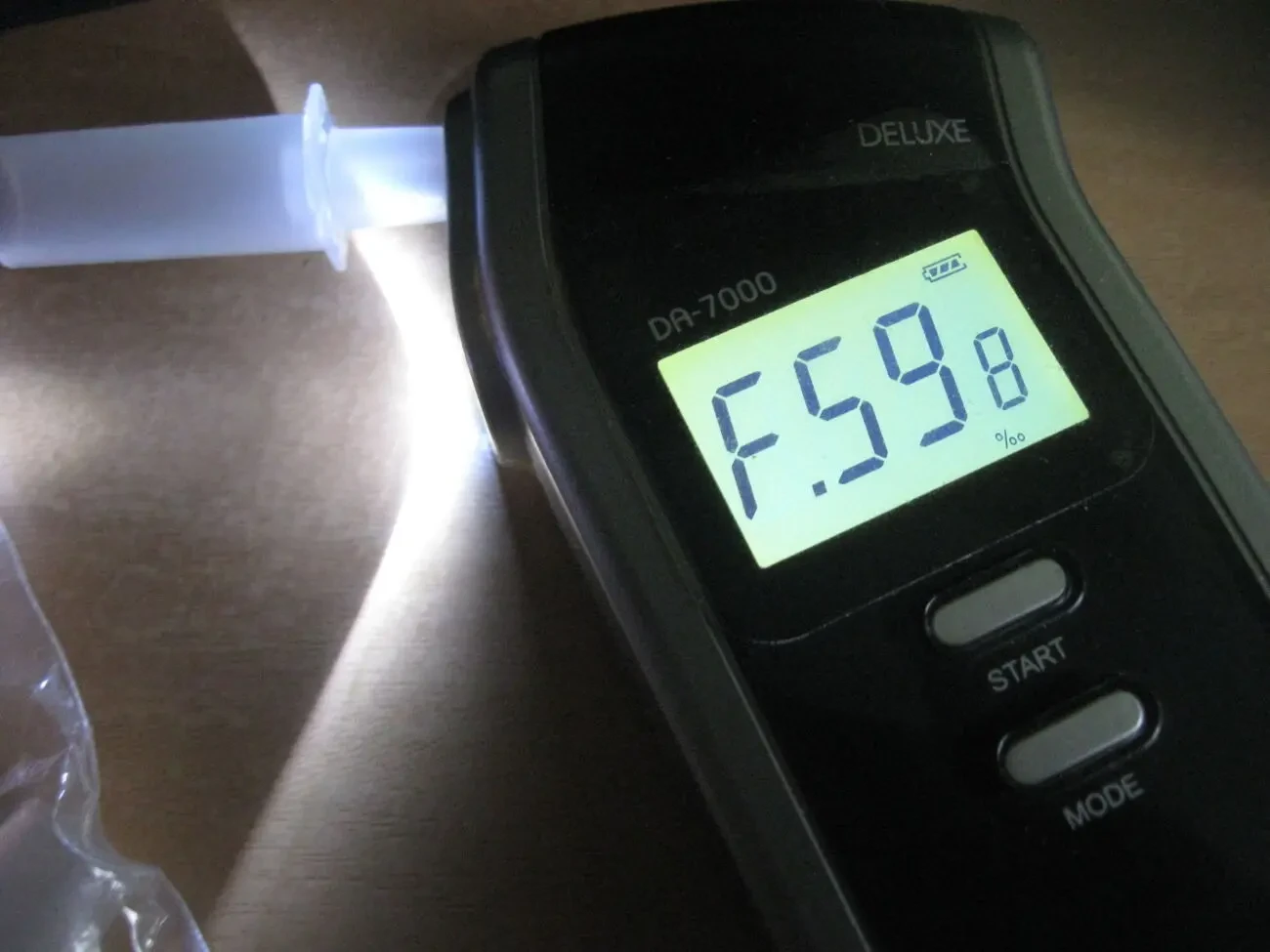 Алкотестер професійний ALCOFIND DA-7000 4