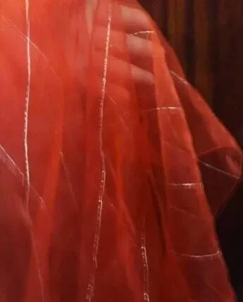 Платок хустка легкий газовый красный с полосками люрекс-серебро