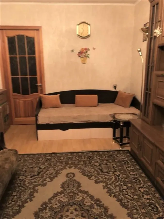 Без господарки кімнату здаю, р-н вул.Незалежності (Титова), ремонт.