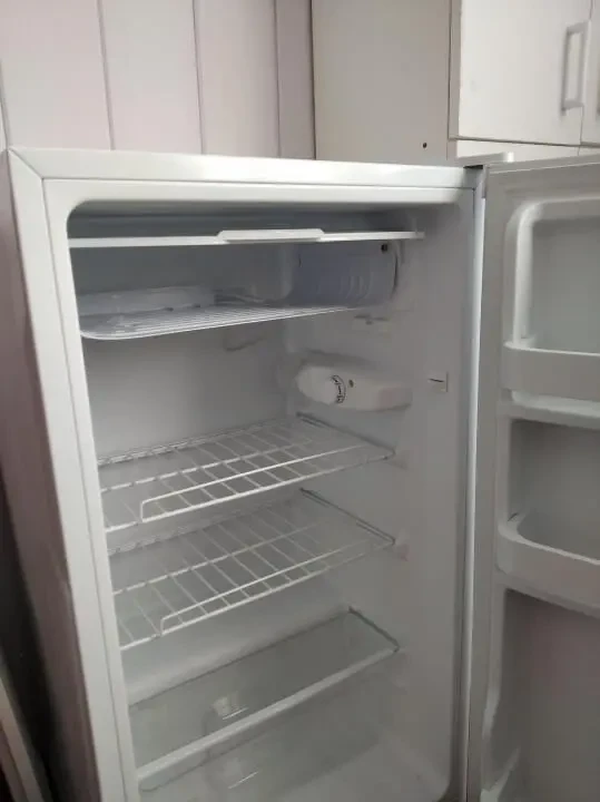 Холодильник 3