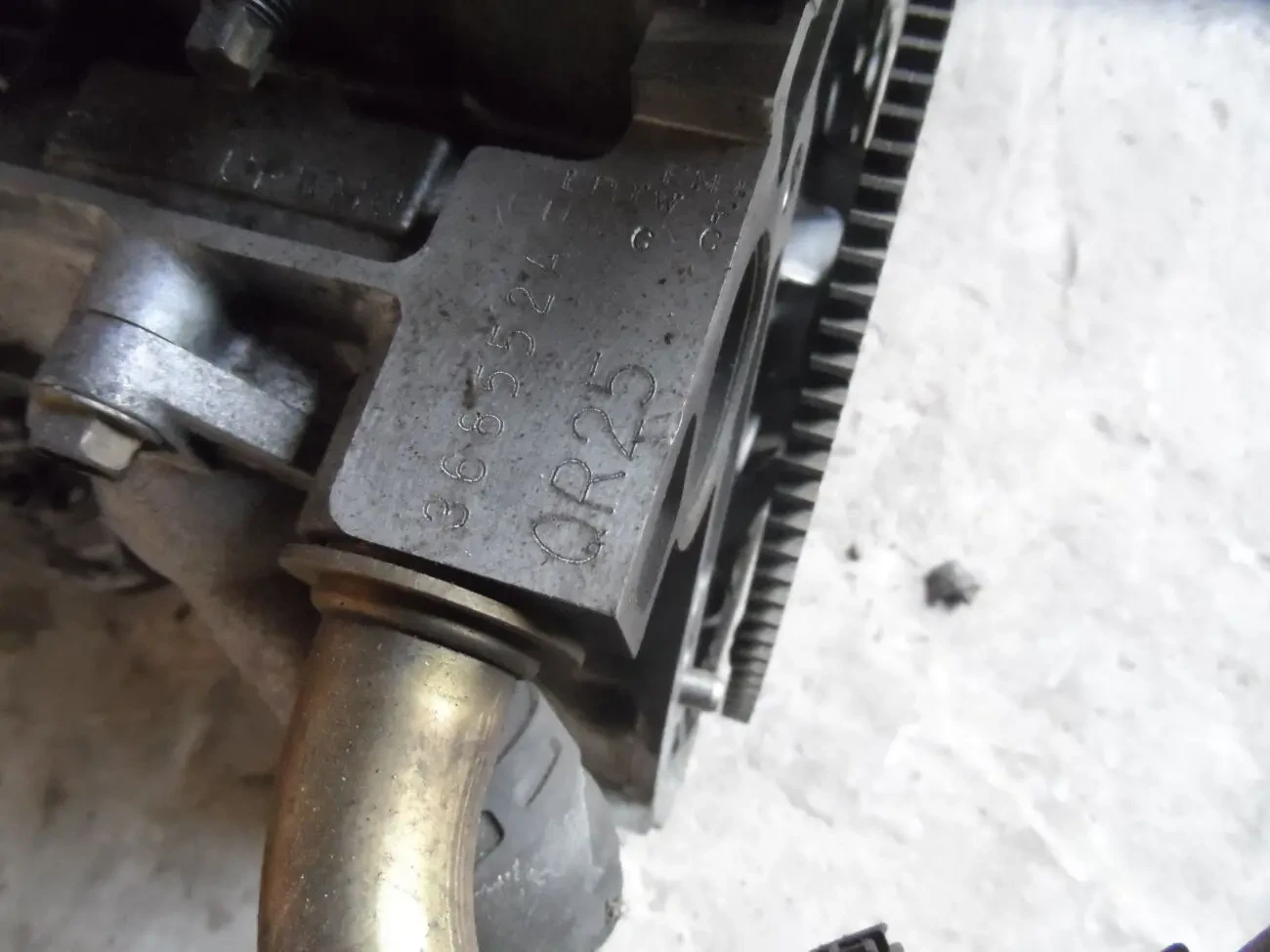 Двигатель Nissan X-Trail T30 2.5i QR25 2001-2006 8