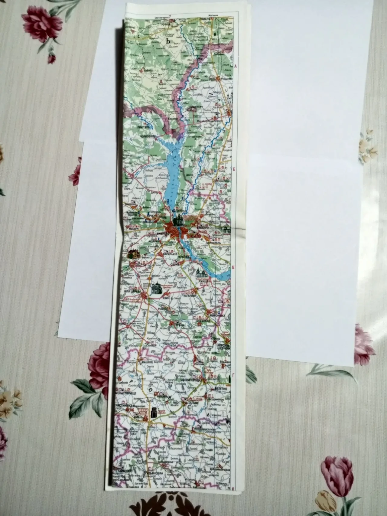 Велика розкладна туристична карта України 6