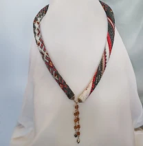 Прикраса із бісеру кольє-джгут Грація