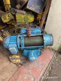 Продам Тельфер Болгарский грузоподъемность 0.5 т. высота подъема 12 м.