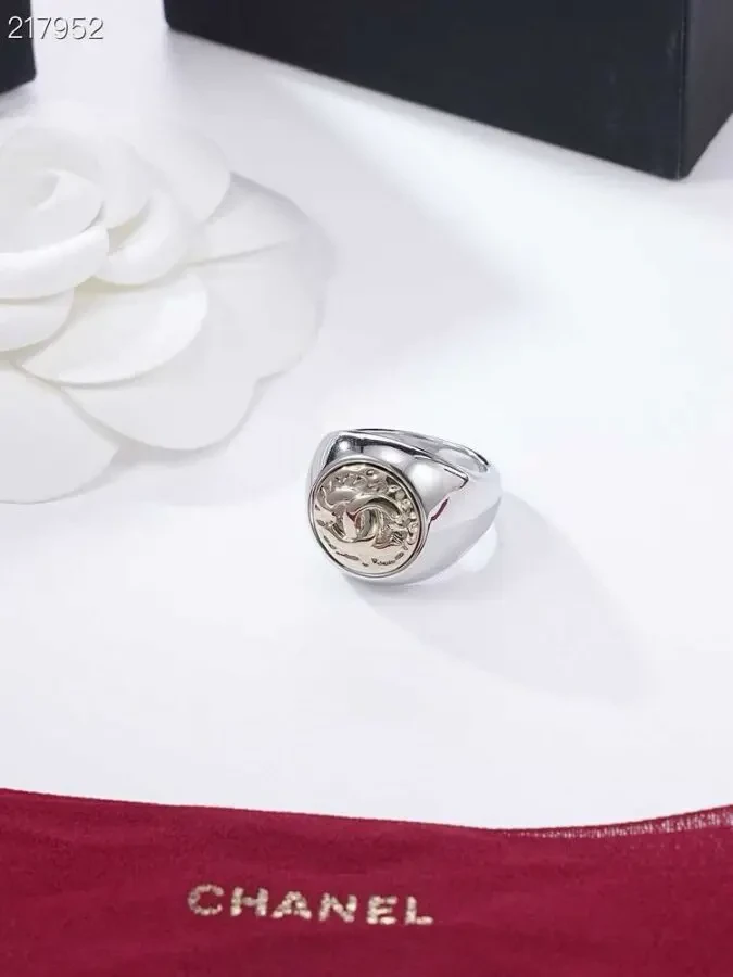 Каблучка Chanell 4