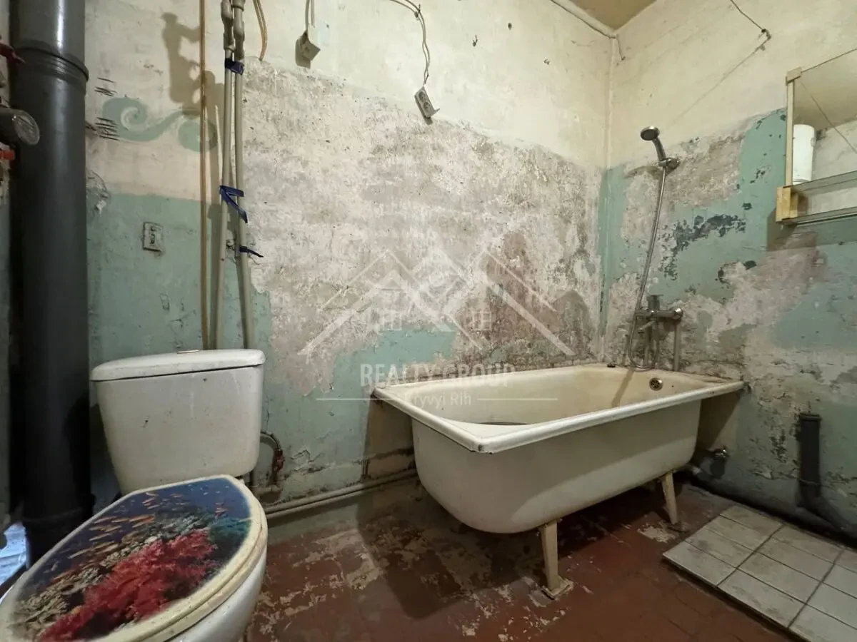 Продаж 1к квартири, мікрорайон сонячний 35 5