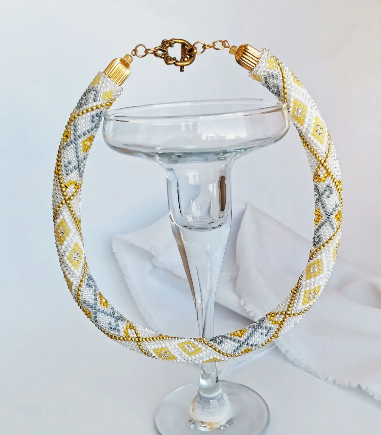 Прикраса із бісеру кольє-джгут Золота мрiя 8