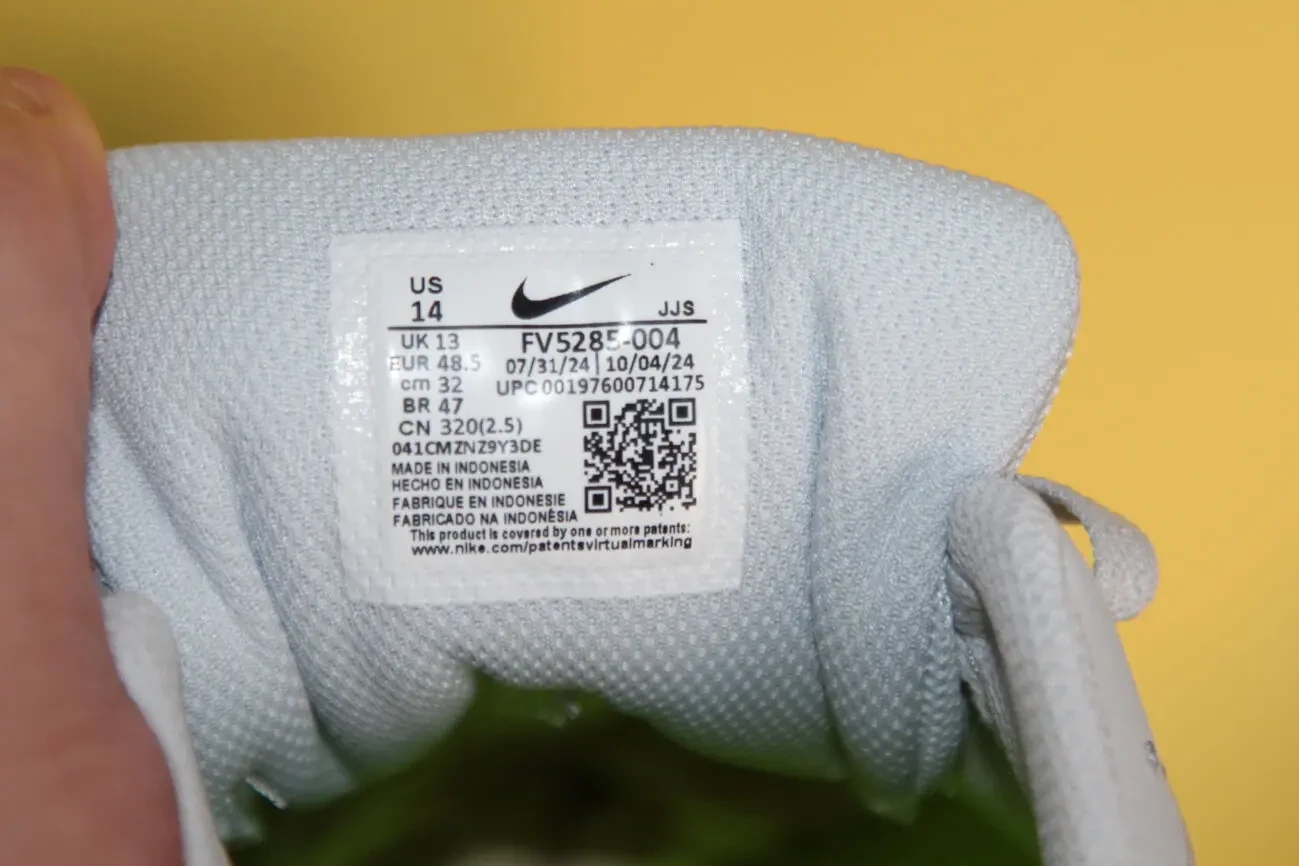 Кроссовки мужские Nike, размер 48 9