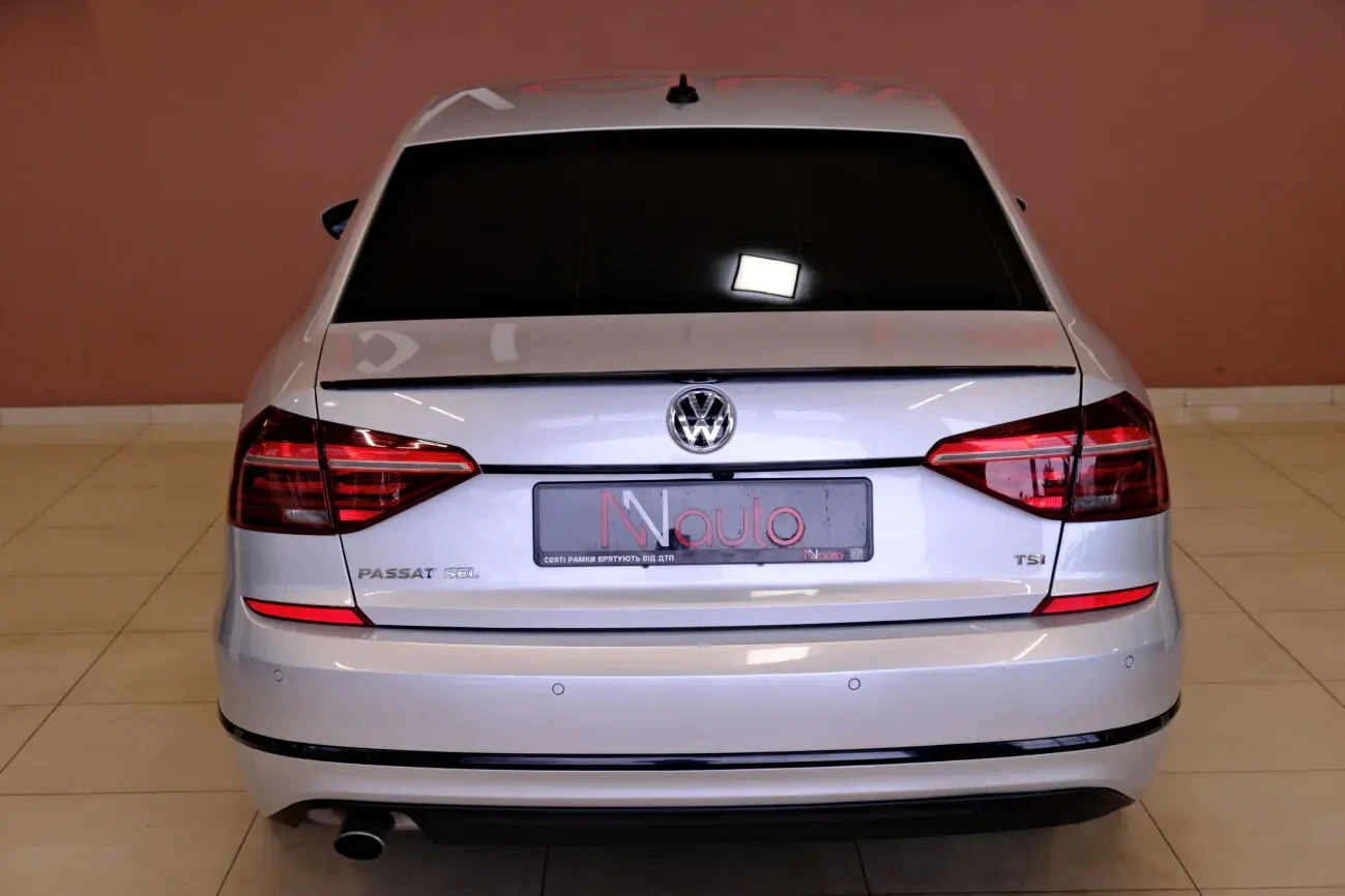 Volkswagen Passat NMS 6