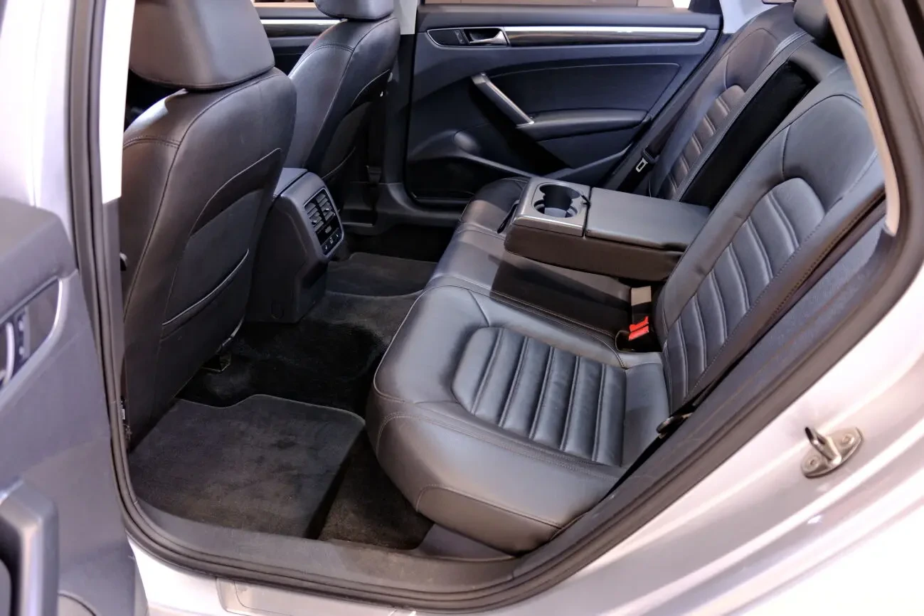 Volkswagen Passat NMS 9